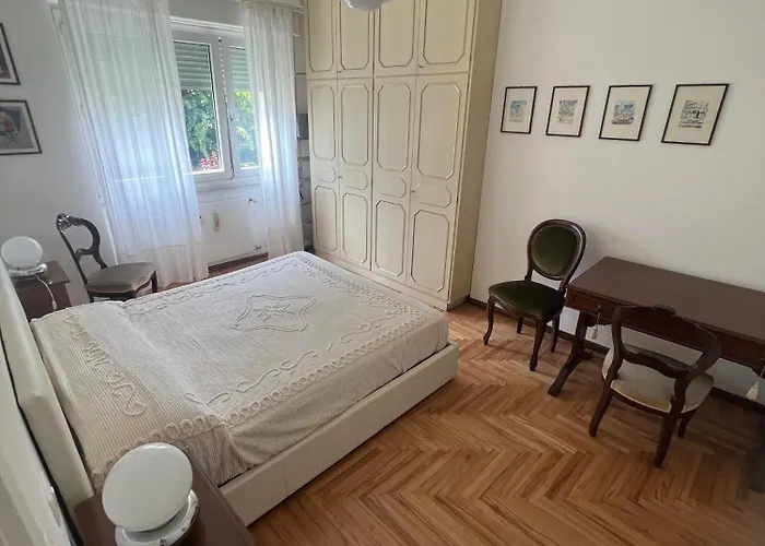 Da Emma E Carlo - Homy Apt. Διαμέρισμα Tirano